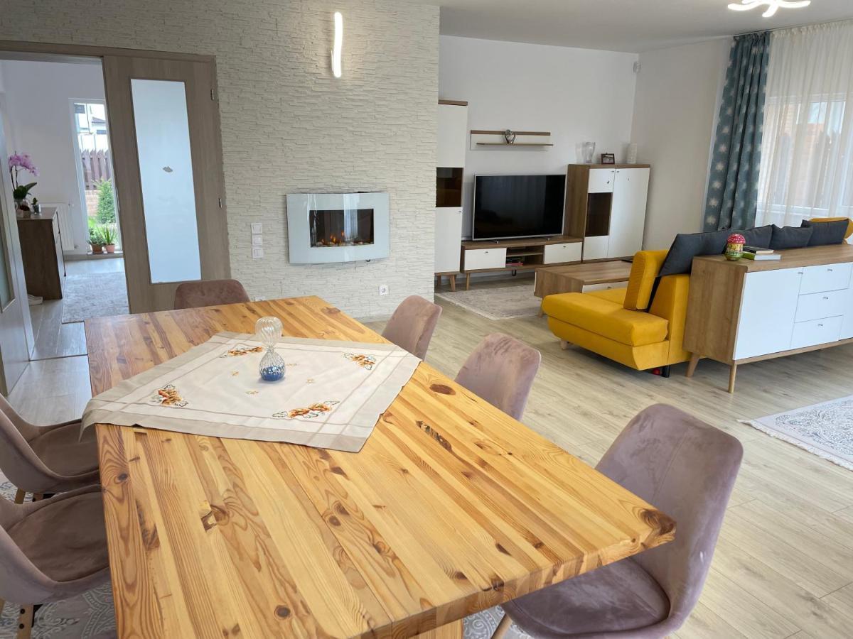 Vila Novara V26 Preajba ภายนอก รูปภาพ